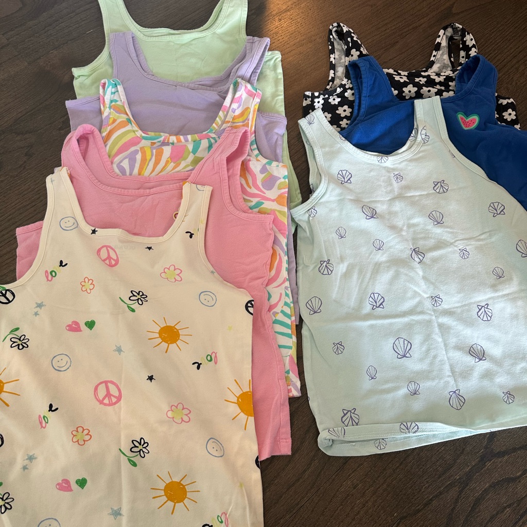Old Navy Girls Tank Tops Pack Size 10-12
